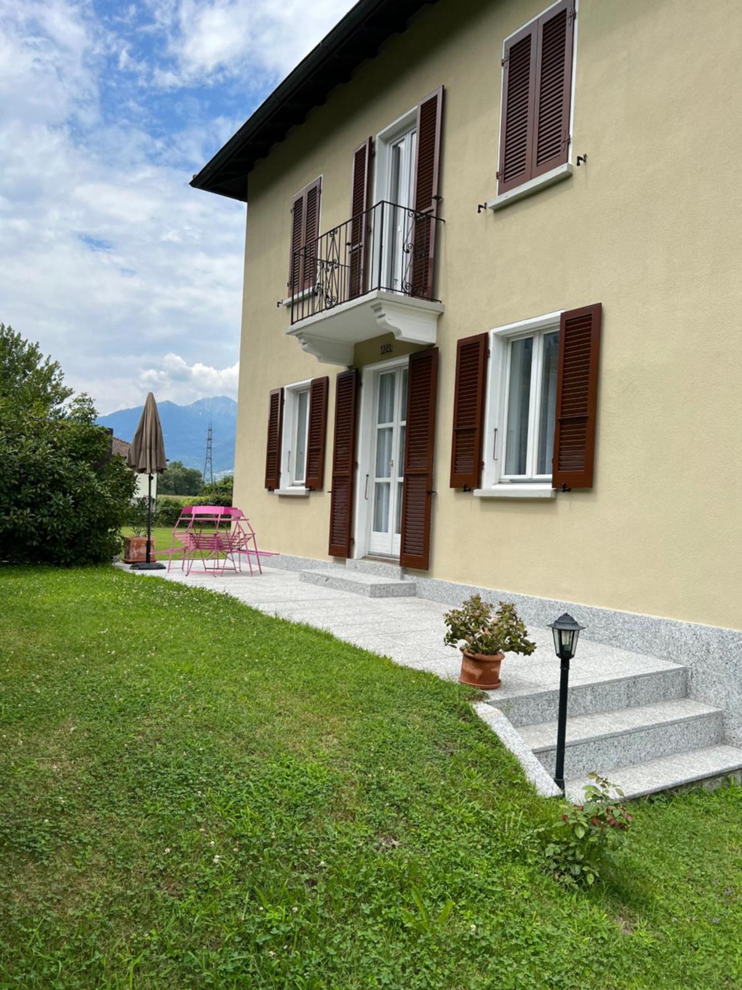 Casa Romana Gambarogno Exterior photo